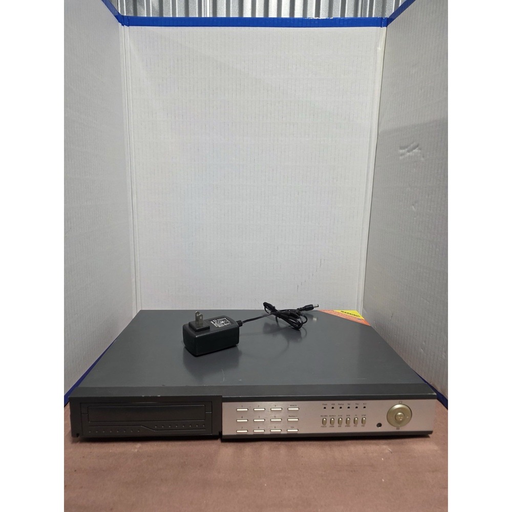 ED6004MD 4 Channel CCTV DVR Digital Video Recorder BNC VGA LAN w/ Power Adapter